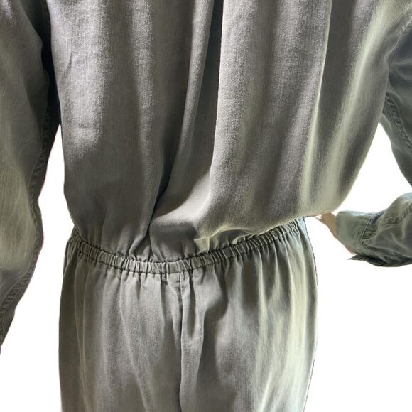 Old Navy Green Long Sleeve Button Front Elastic Waist Jumpsuit Size Small - Picture 13 of 16